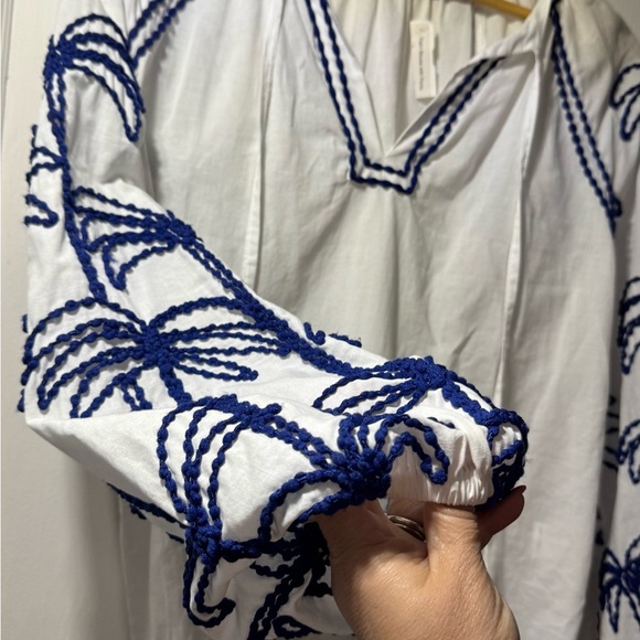 NWT Lace the Label White and Blue Embroidered Top 100% Cotton - Picture 3 of 7